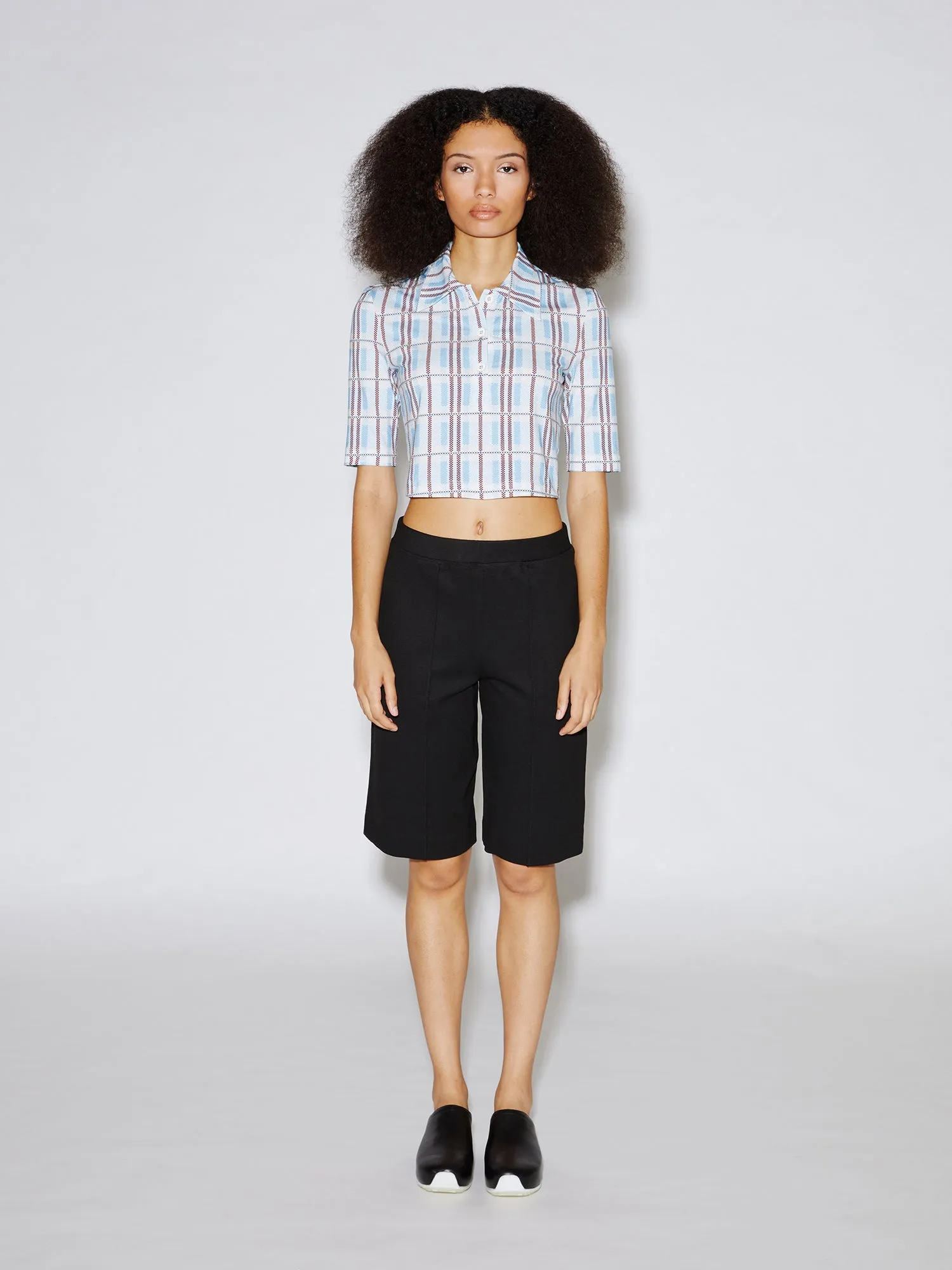 PINTUCK STRAIGHT LEG SHORT