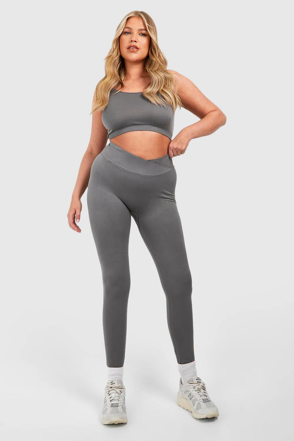 Plus Seamless V Waist Band Leggings