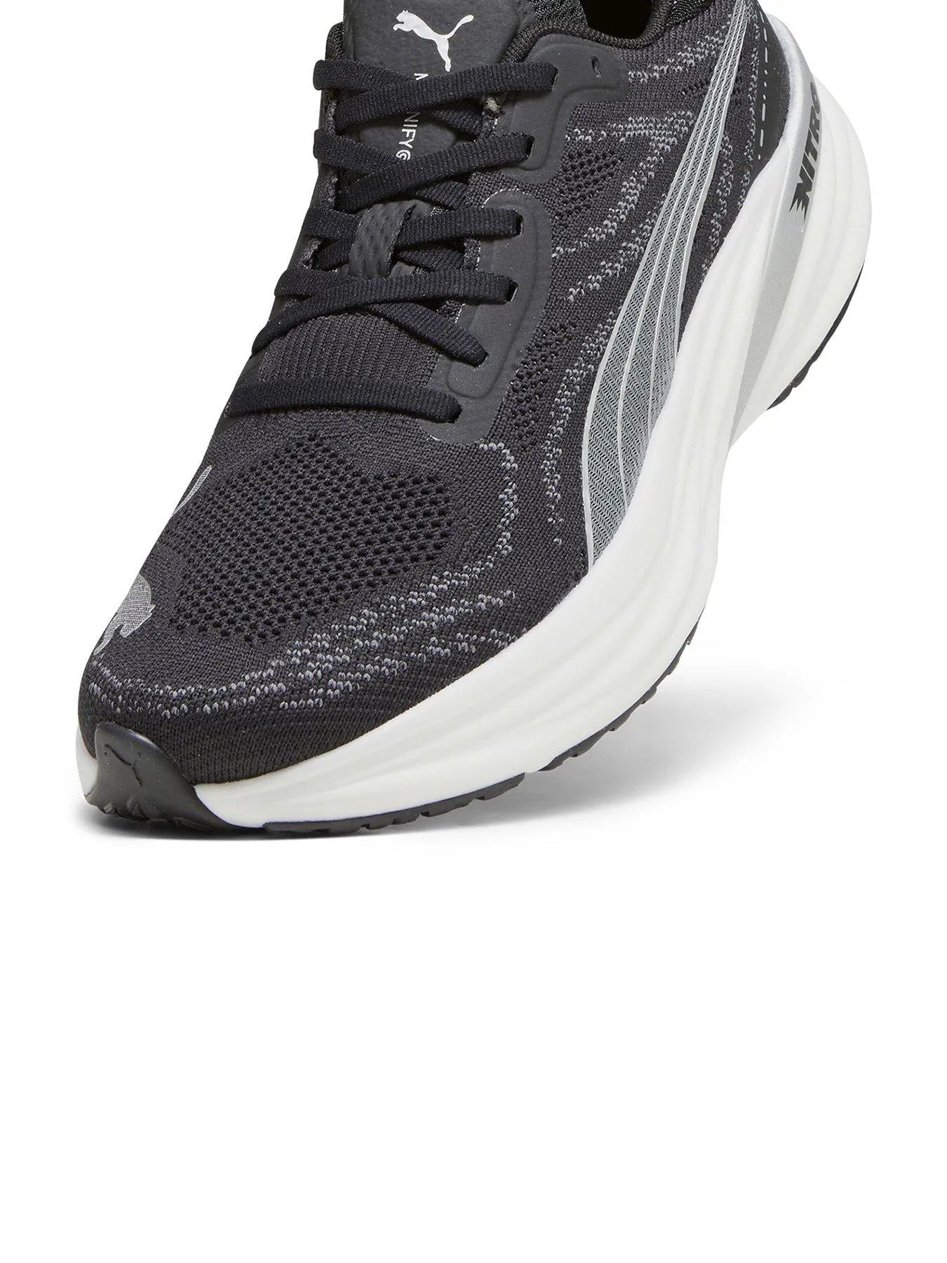 Puma Mens Running Magnify Nitro 2 Trainers - Black/White