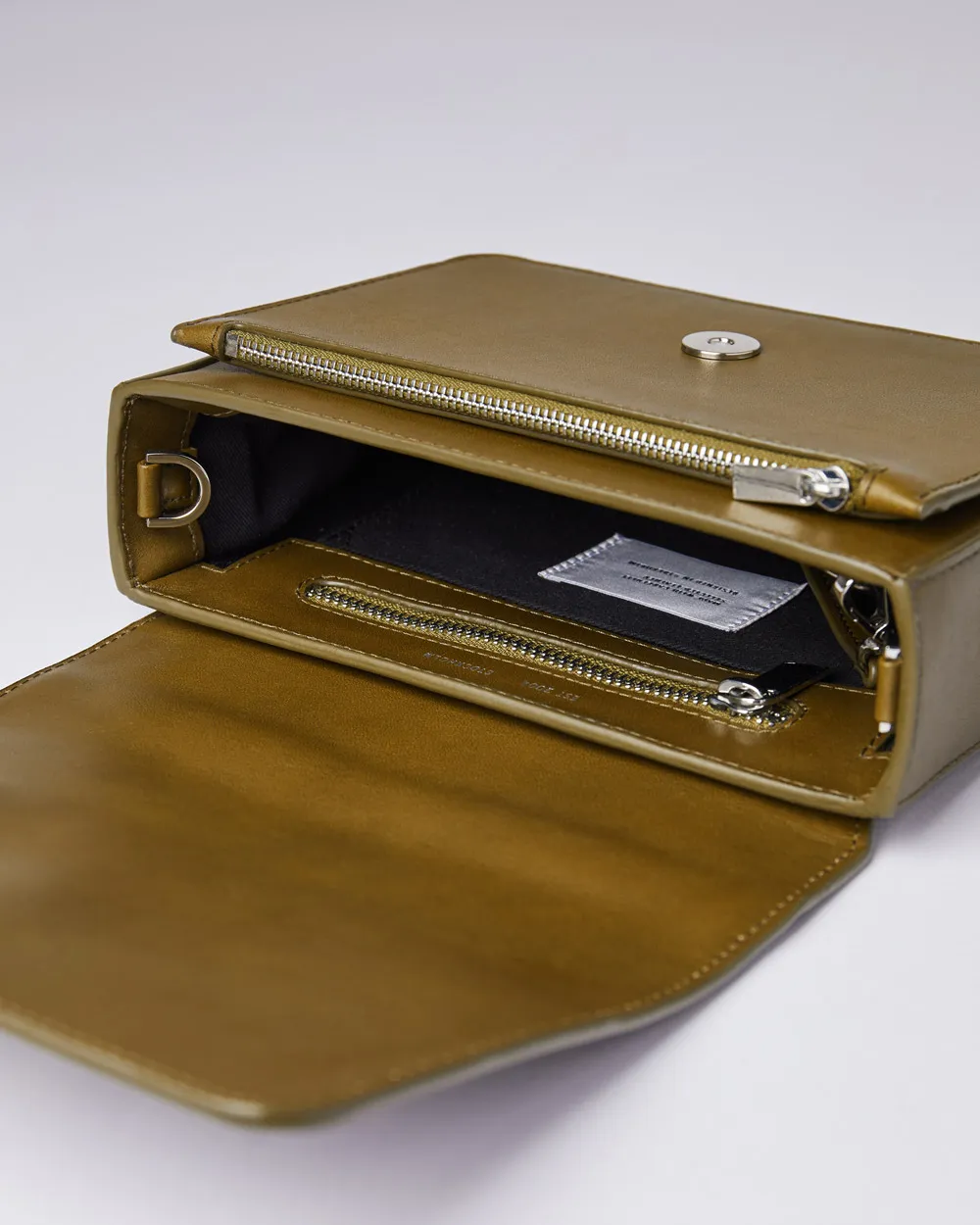 Sandqvist ALMA LEATHER BAG, Military Olive 