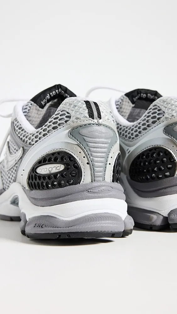 Saucony   Progrid Triumph 4 Unisex Sneakers 