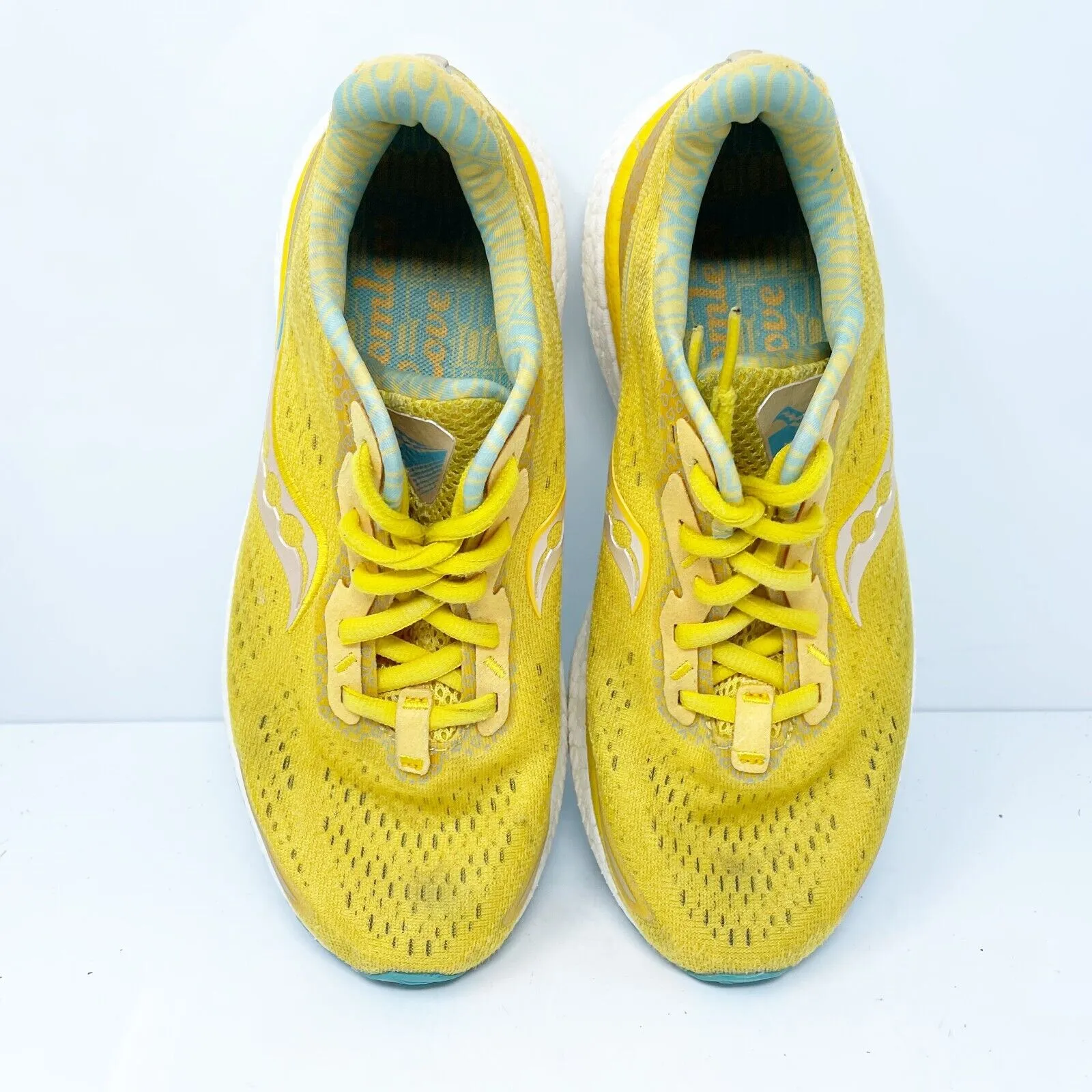 Saucony Womens Triumph 19 S10678-213 Yellow Running Shoes Sneakers Size 6.5