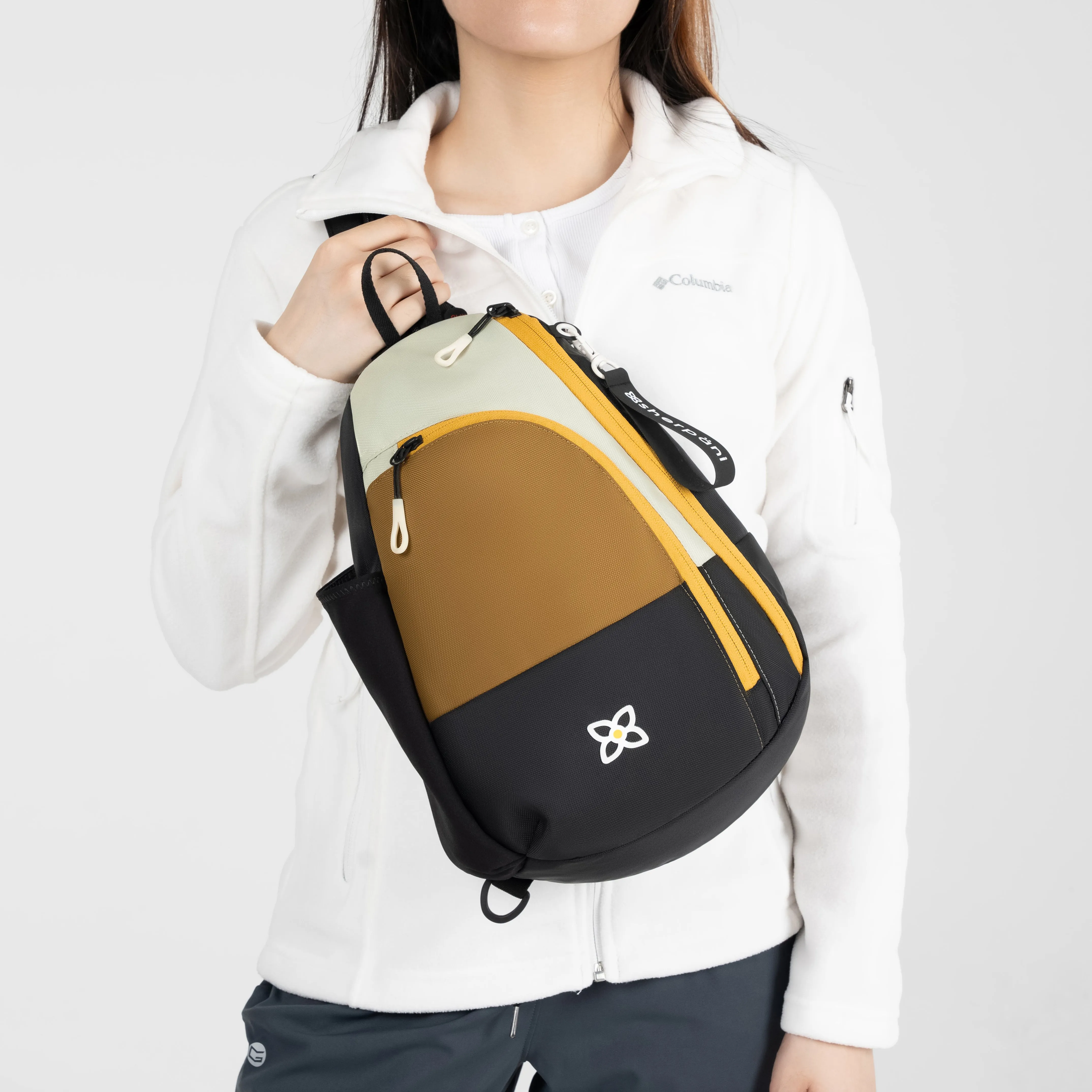 Sherpani Wayfarer Convertible Sling/Backpack elmwood