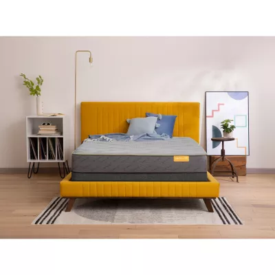 Simmons® Deep Sleep™ Firm - Mattress + Box Spring