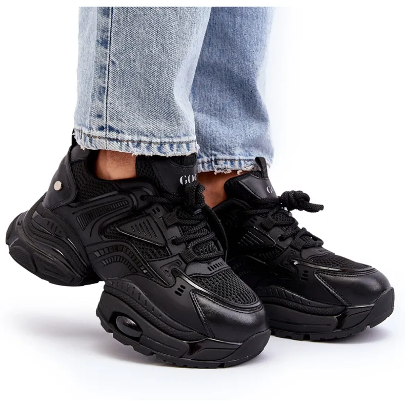 Sneakers with a massive sole GOE NN2N4045 Black