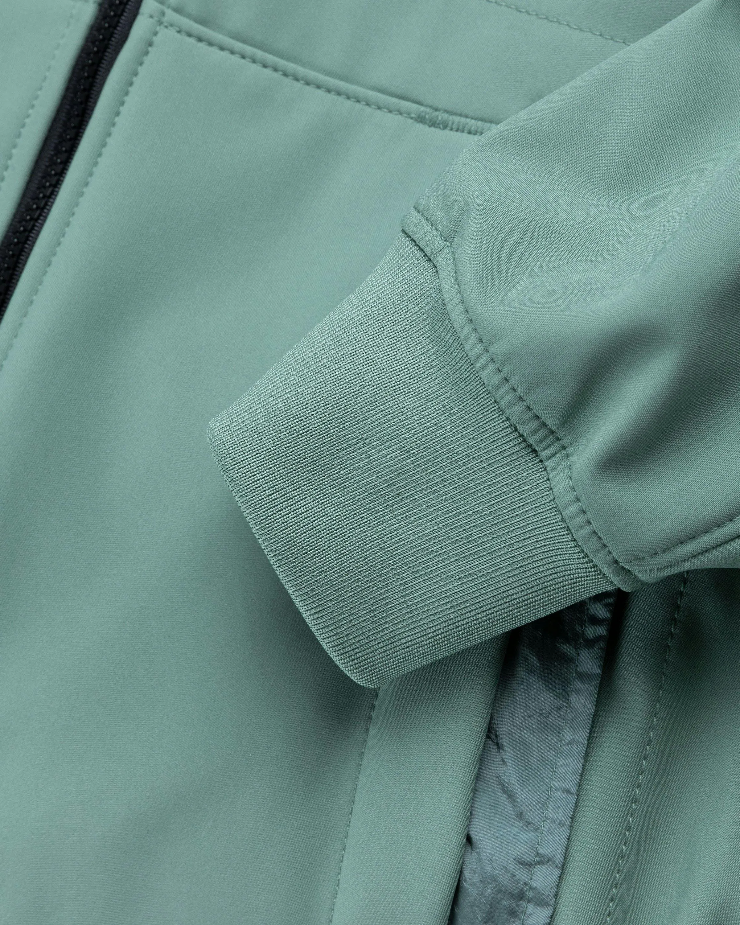 Stone Island – Soft Shell Hooded Jacket Sage | Highsnobiety Shop