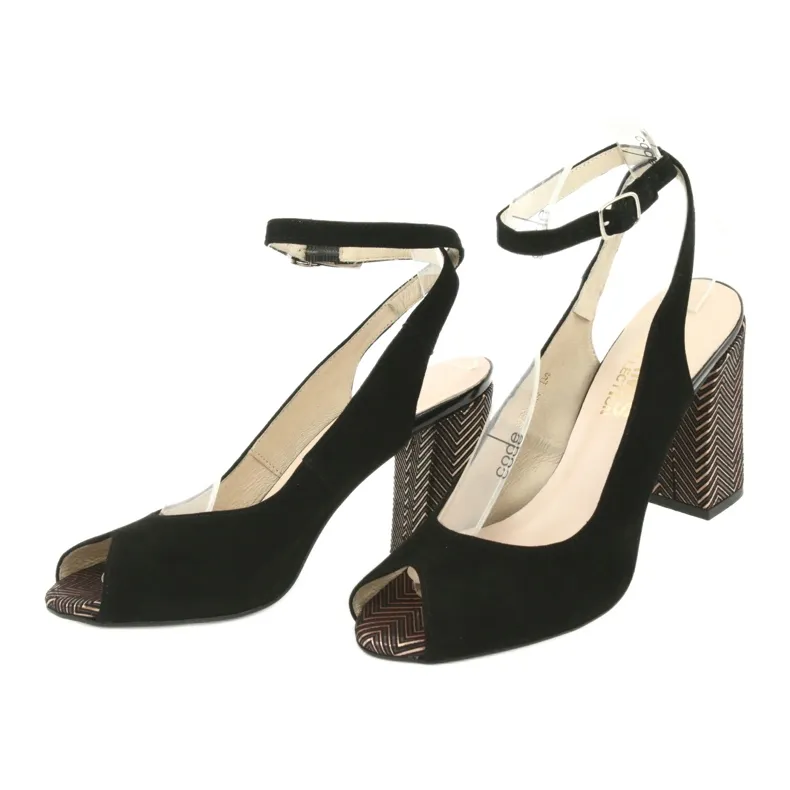 Suede sandals on the Gamis 3930 post black yellow