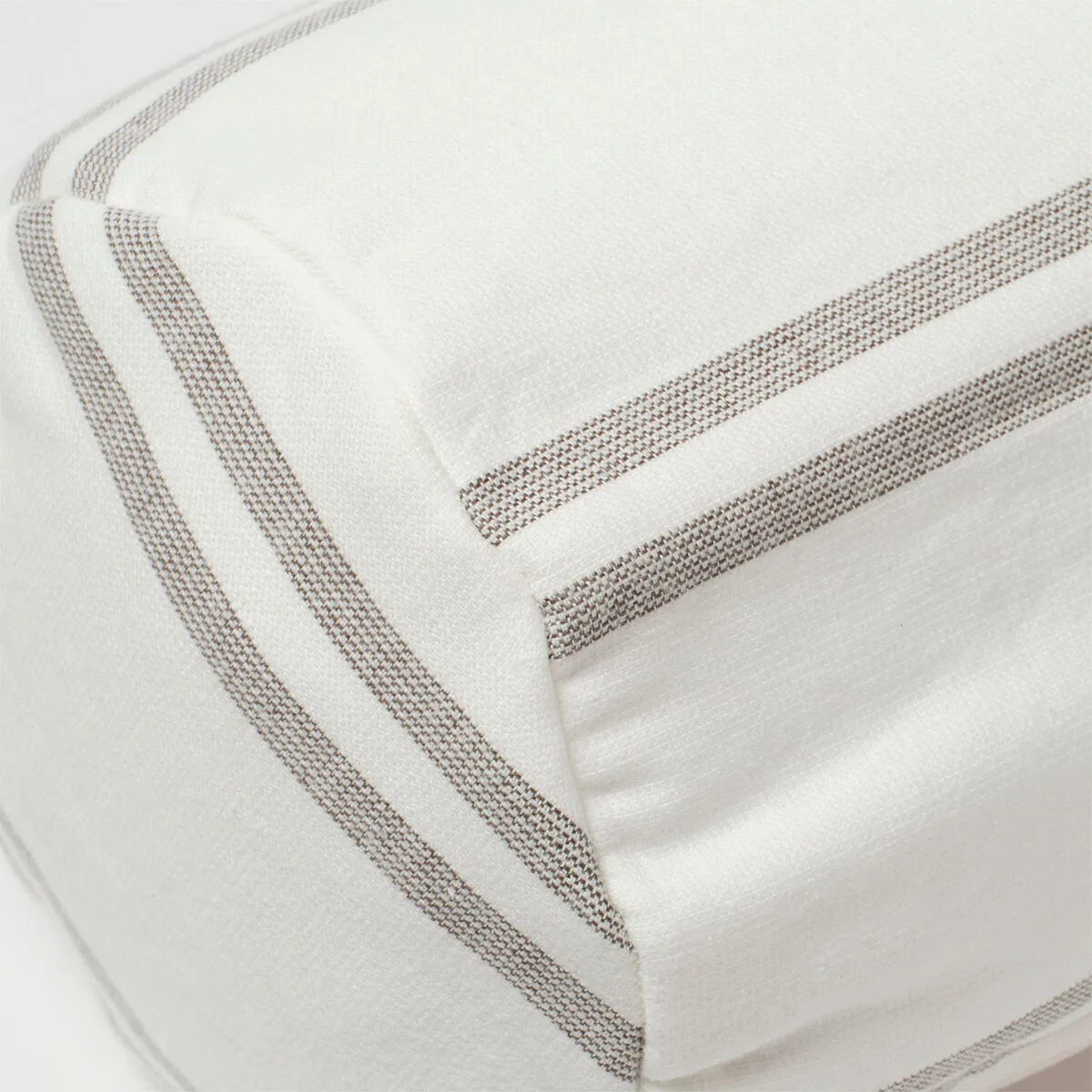 SUNNYLiFE Beach Pillow in Casa Tunisia Assorted