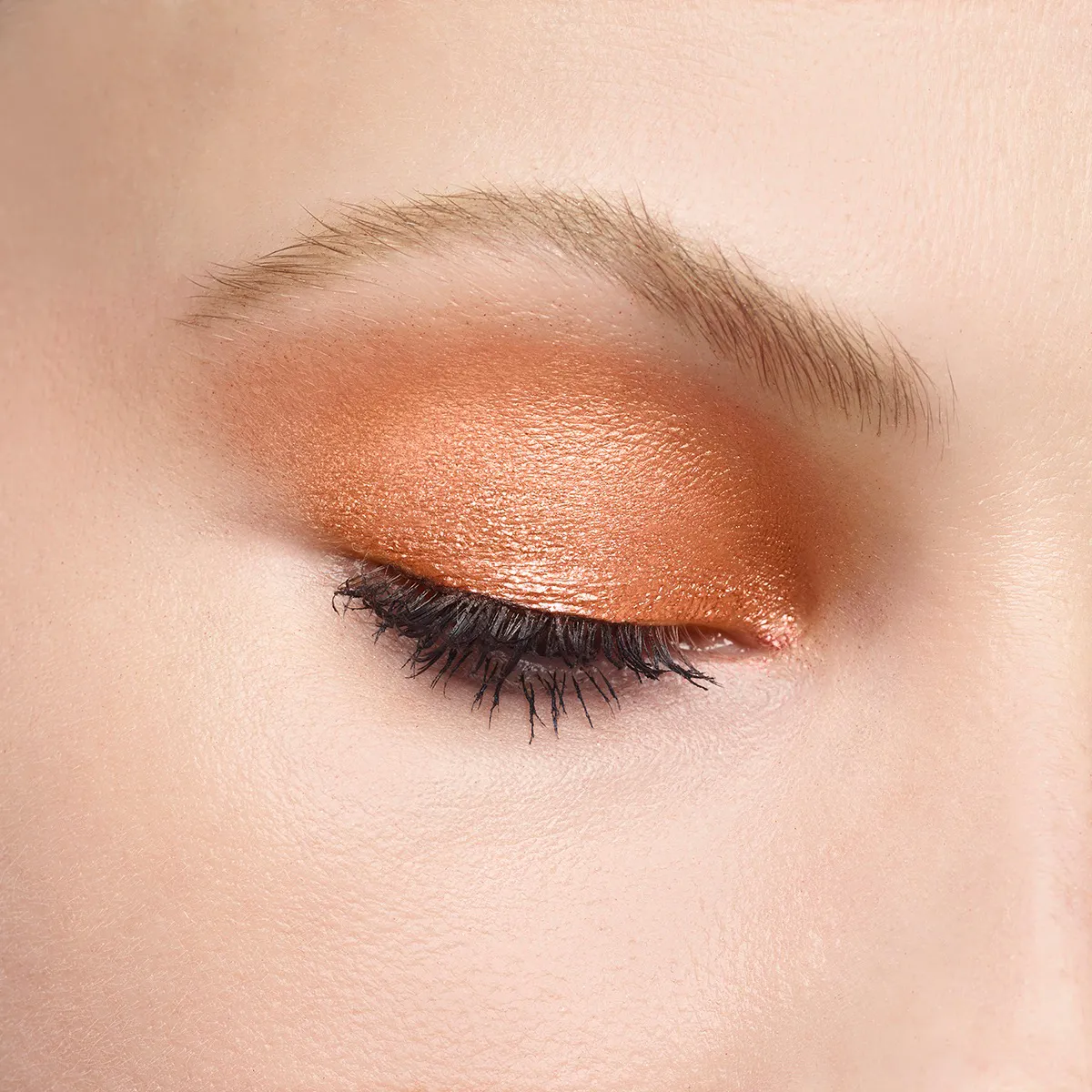 Tape à l'Oeil Liquid eyeshadow - Topaze