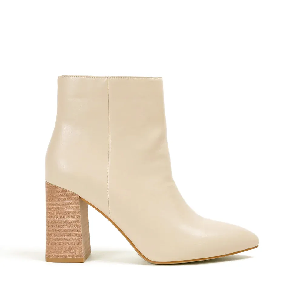 The Veronica Boot - Bone-