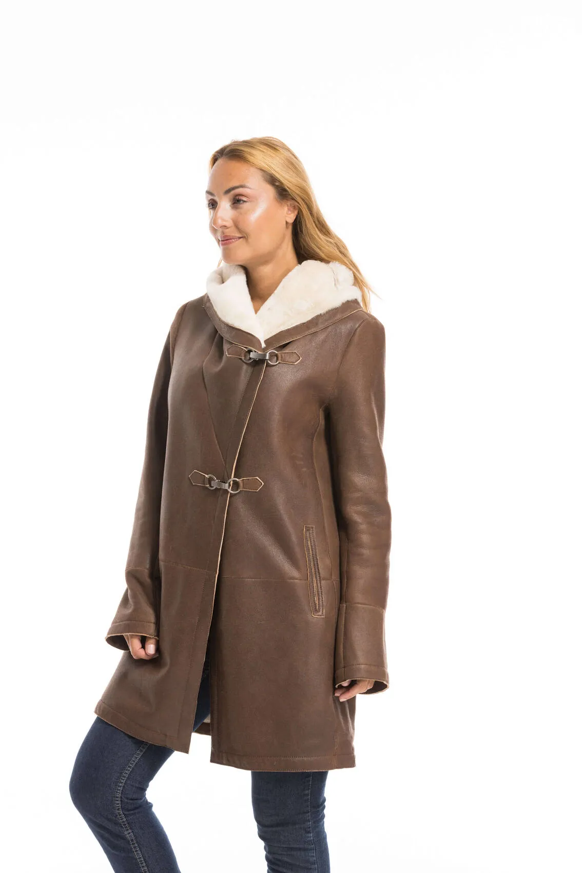Three quarter sheep brown light brown 96990