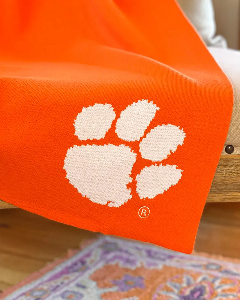 Tiger Paw Blanket