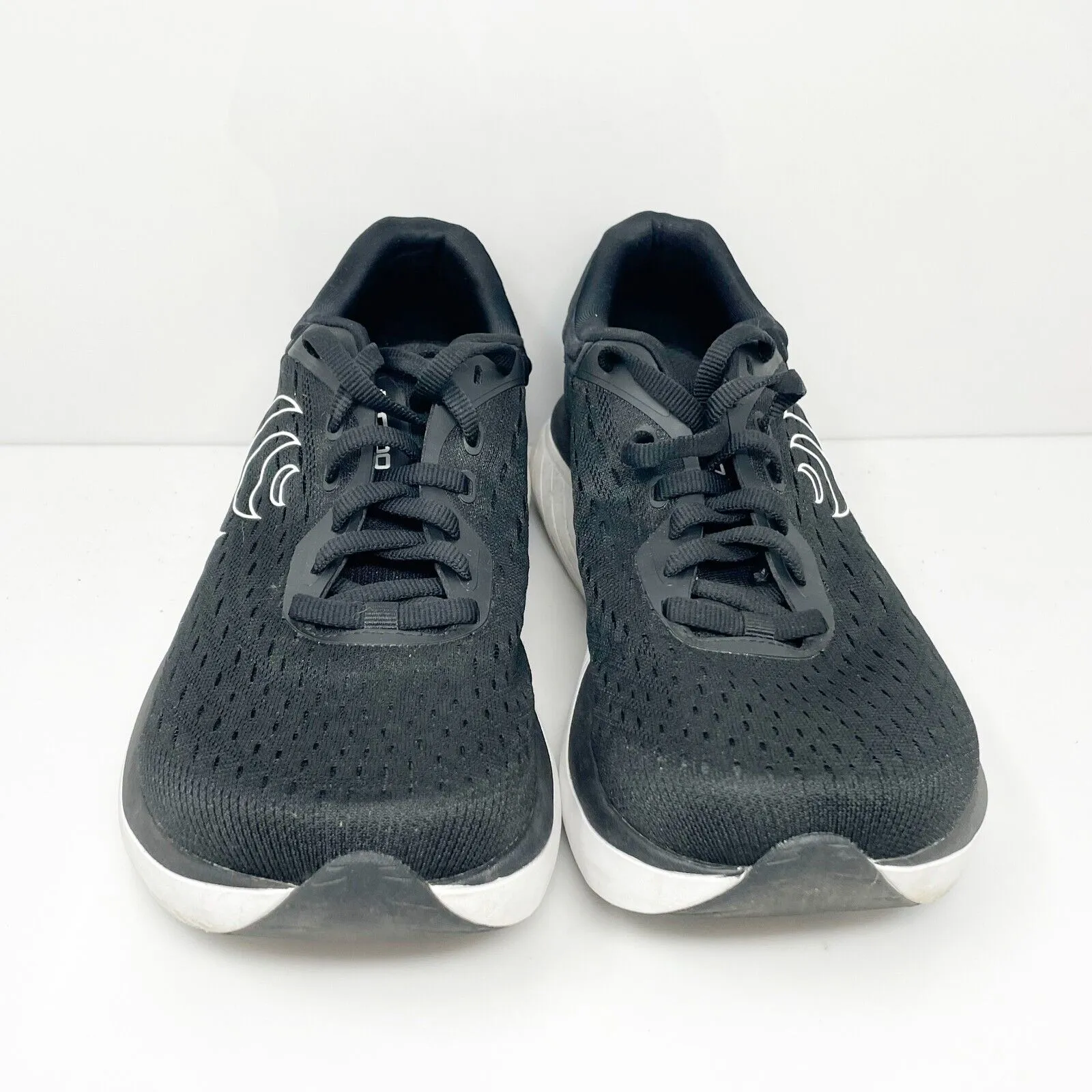 Topo Athletic Womens Atmos Black Running Shoes Sneakers Size 7.5