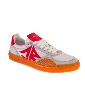 Tricolor sneakers with side logo