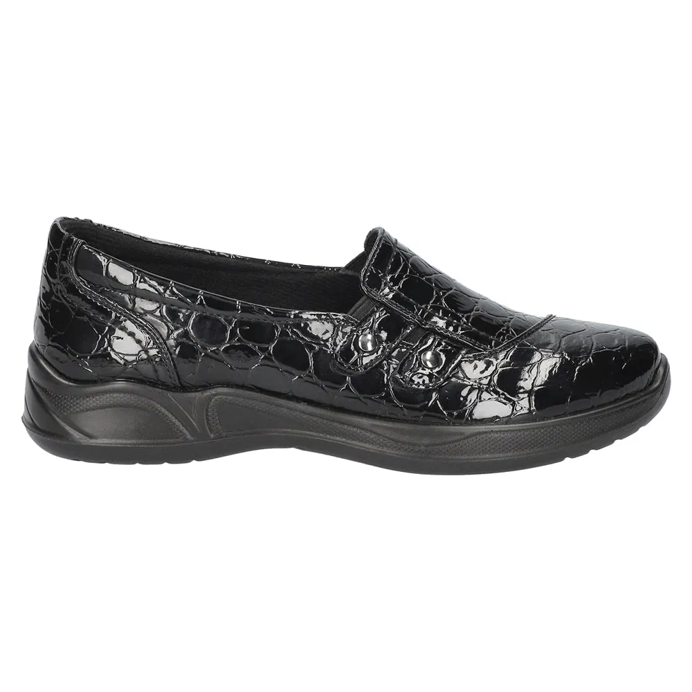 Tune Croc Slip On Flats
