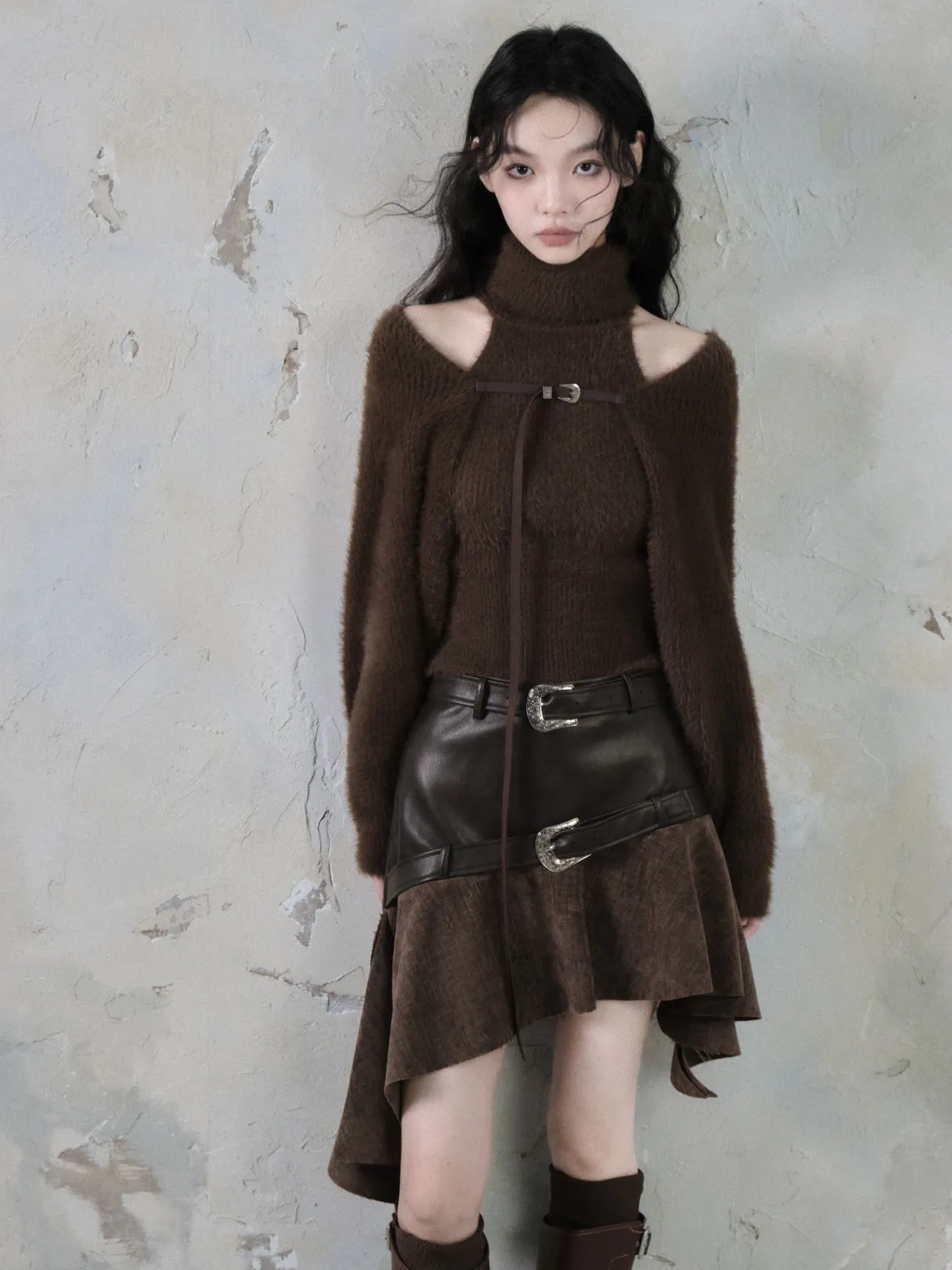 Turtle Neck Sleeveless Sweater ＆ Knitted Shawl Cardigan Set-up
