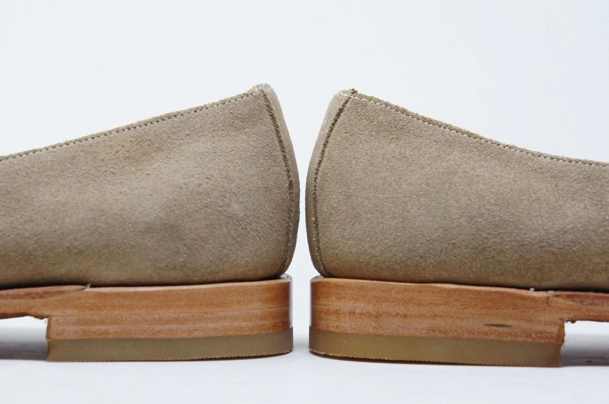 Uma Loafers Sand Rough Out US 6.5