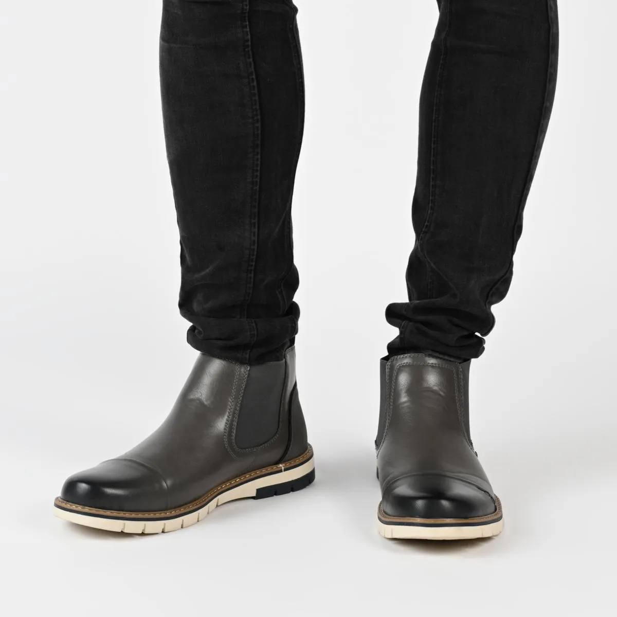      Vance Co. Waylon Pull-on Chelsea Boot     