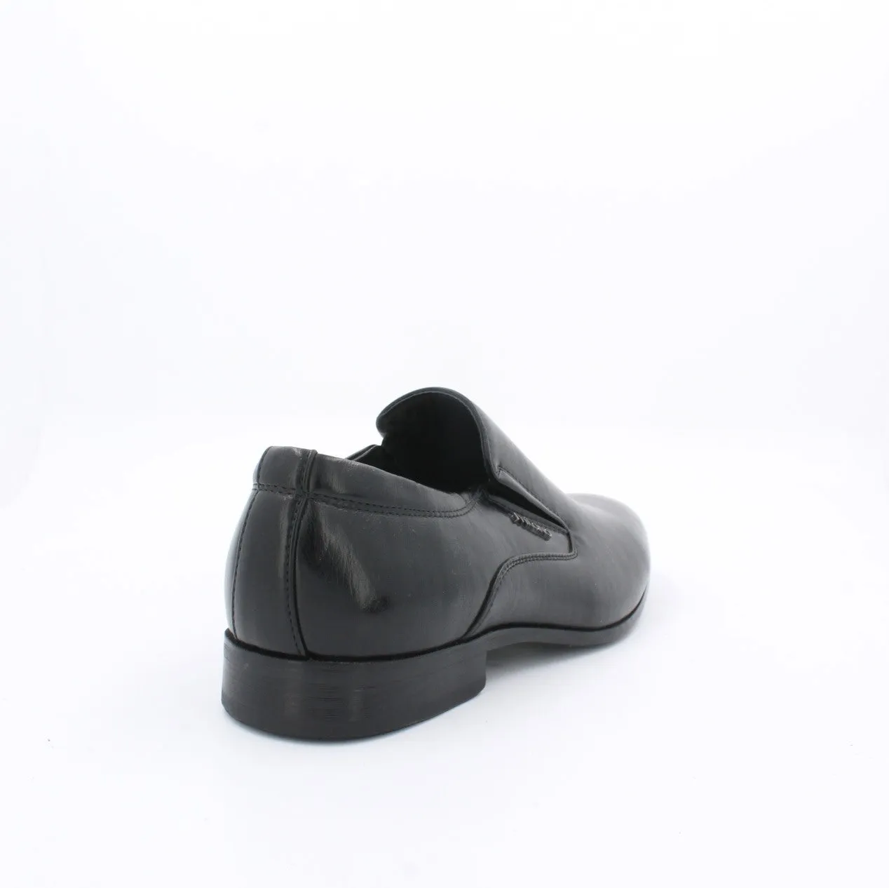 VEEORI LOAFERS - BLACK