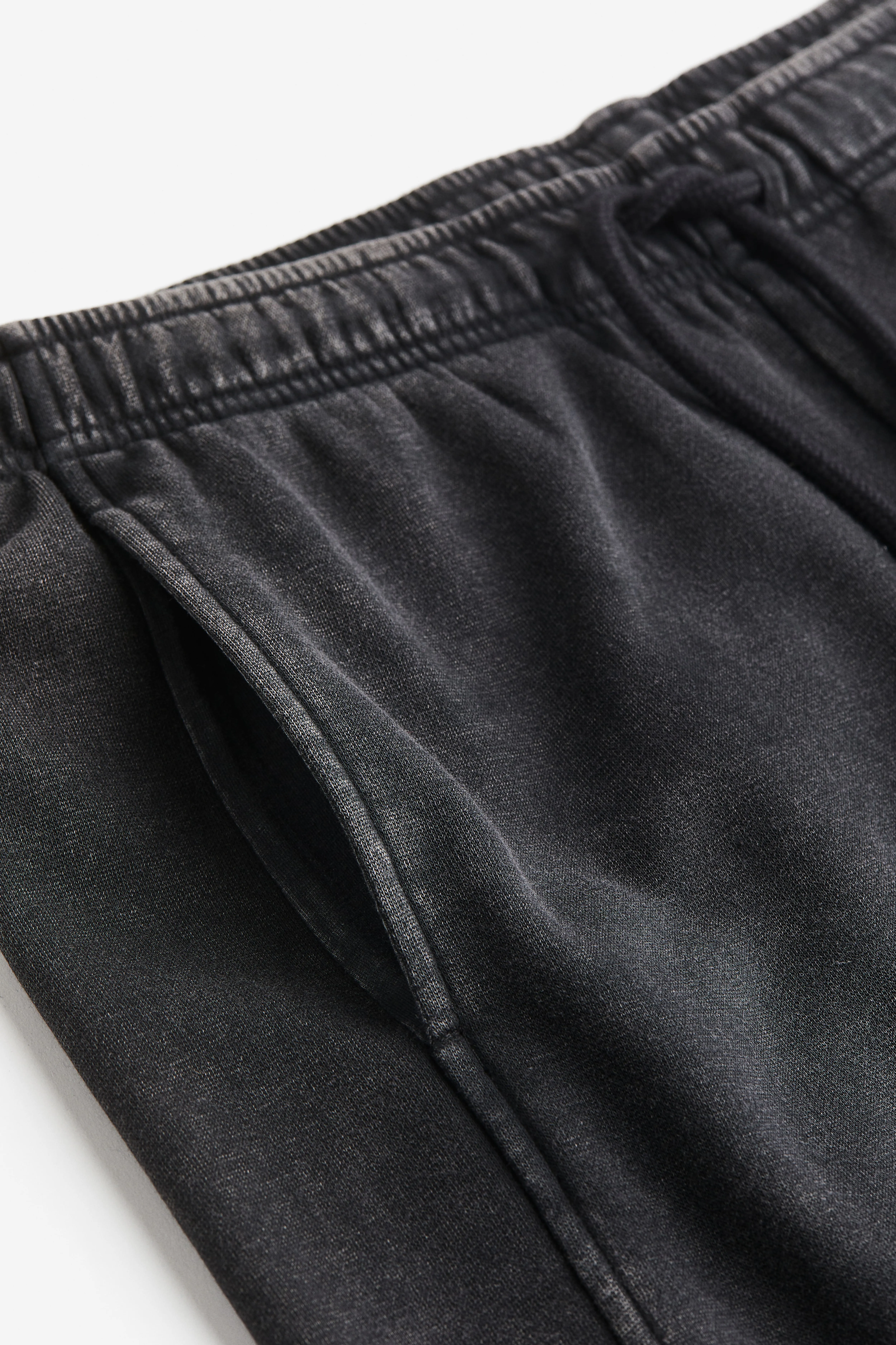 Washed-look joggers - Regular waist - Long - Black - Ladies | H&M GB