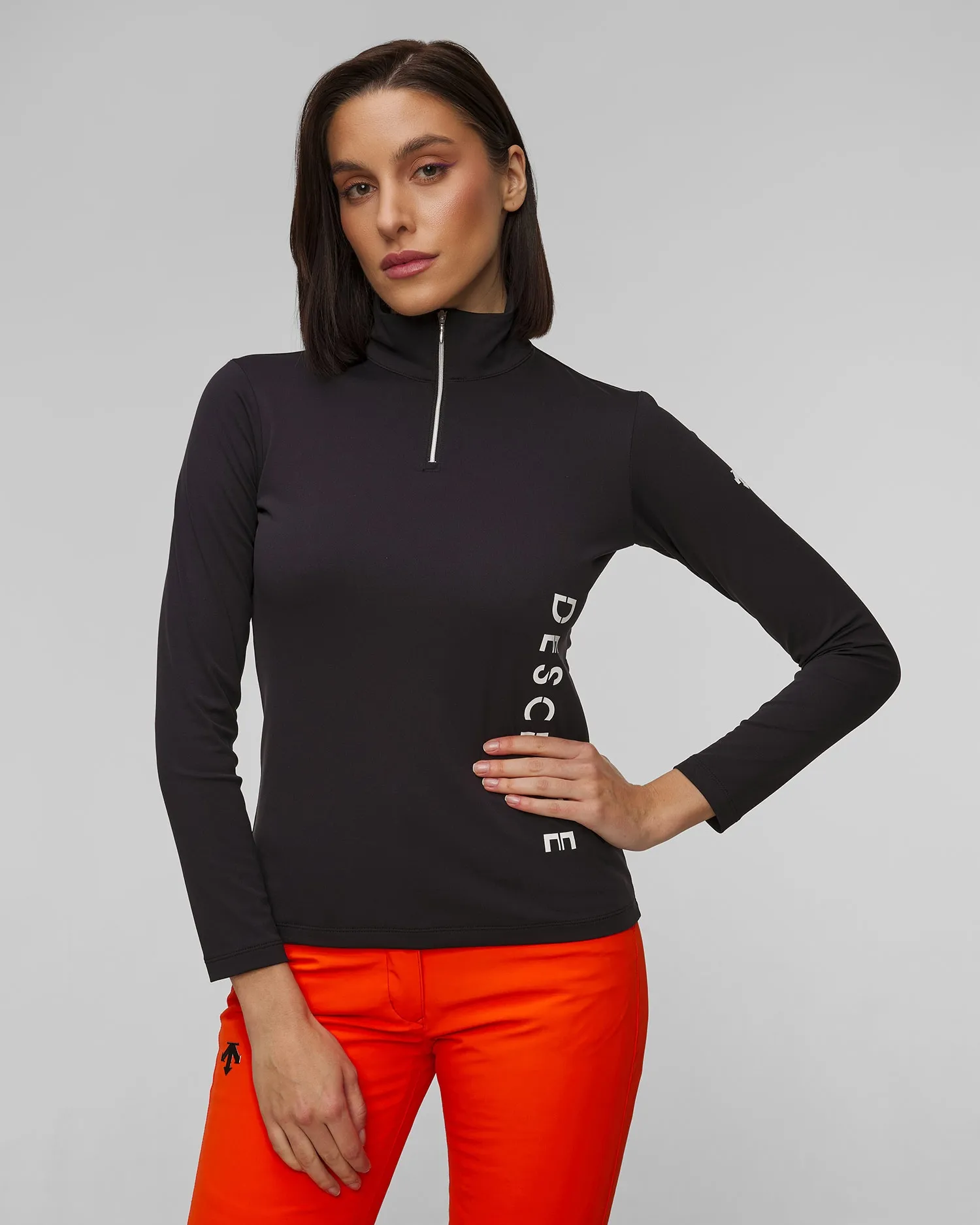 Women's zip-up turtleneck Descente Vertical Logo DWWYGB33-blk