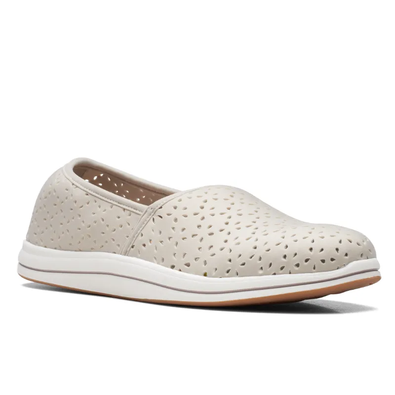 Women’s Clarks Breeze Emily – Light Taupe