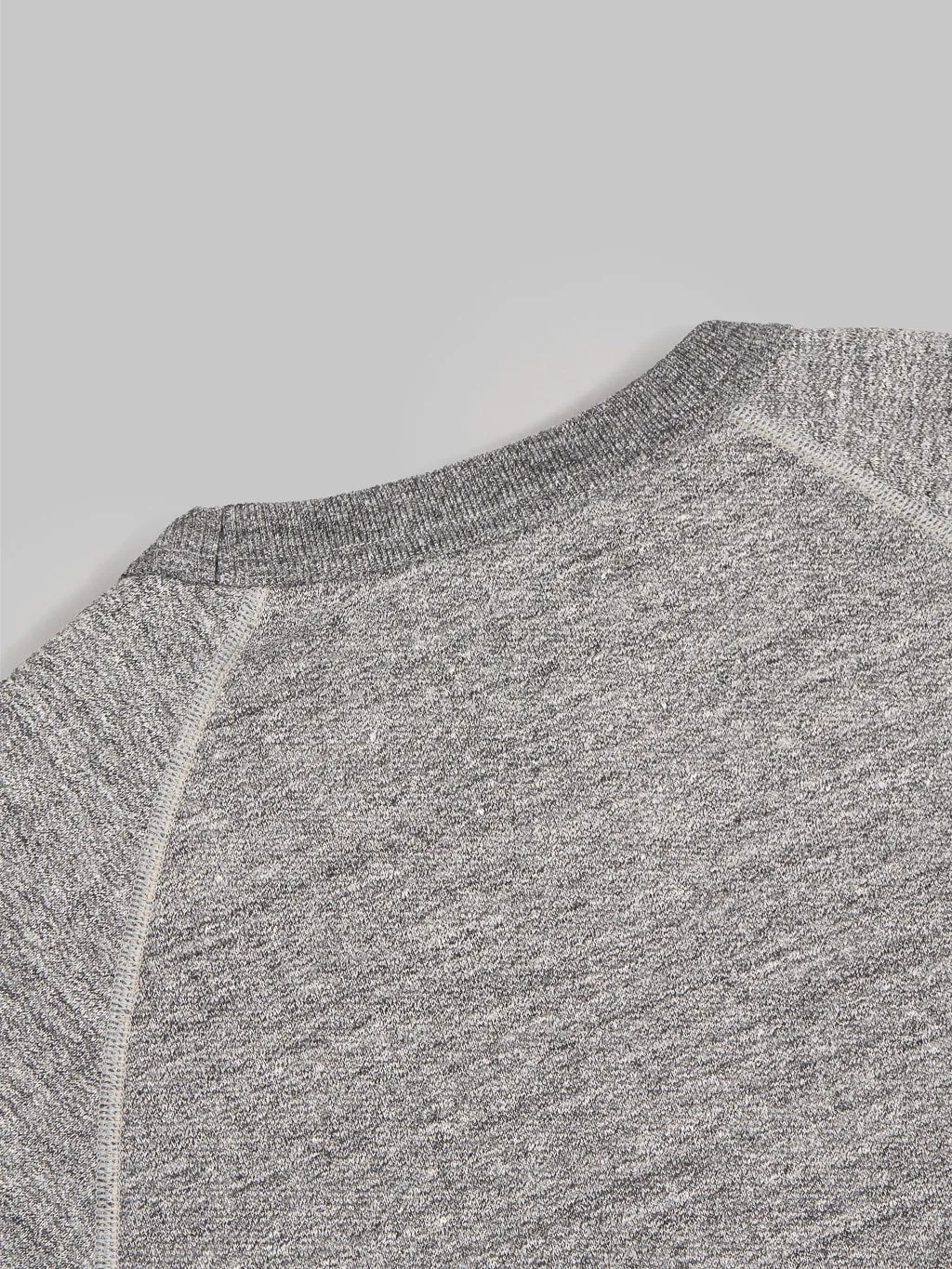 Wonder Looper Pullover Crewneck Fleeced Foxfibre Charcoal