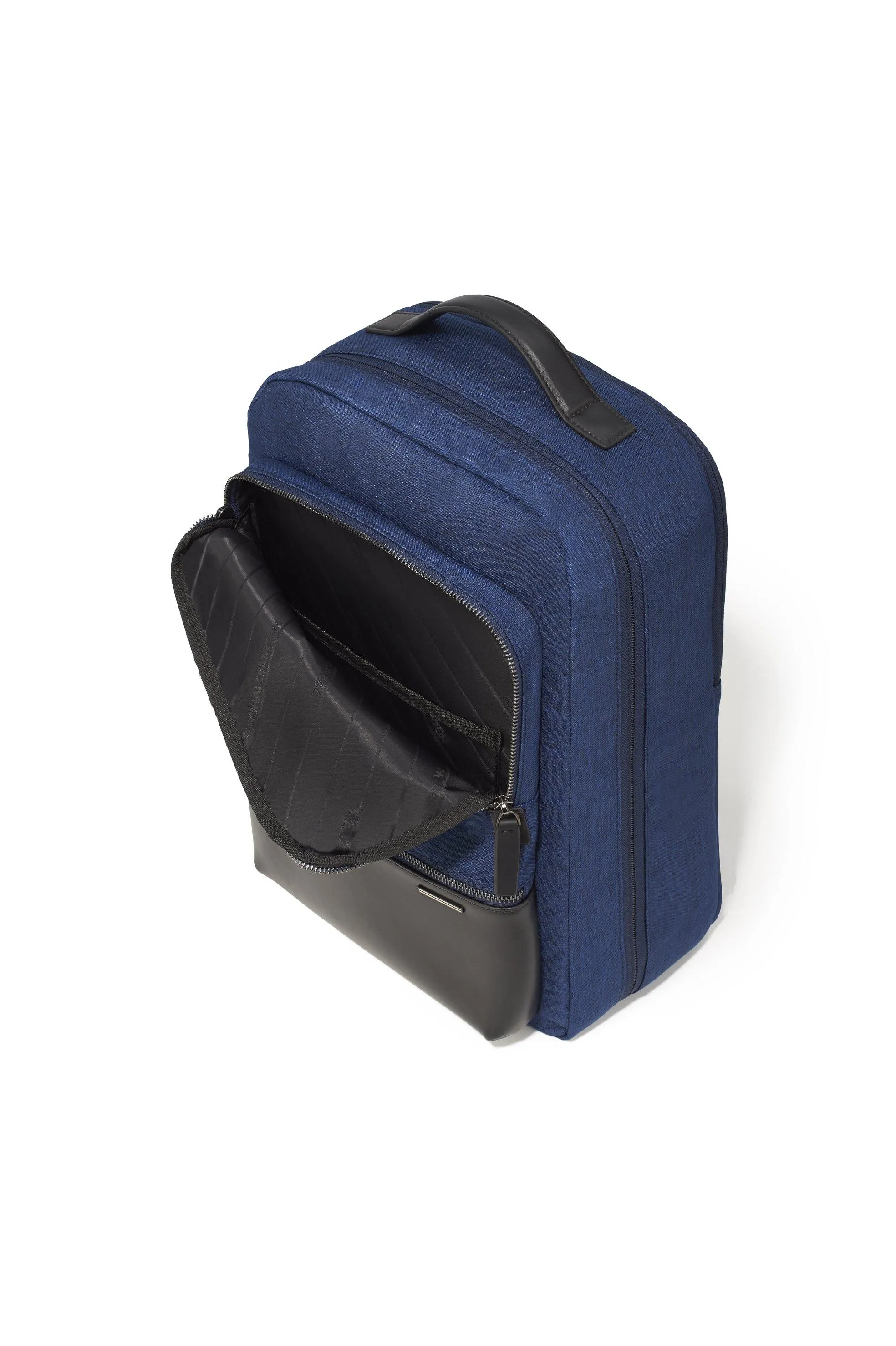 ZERO Halliburton Lightweight Business Large Backpack