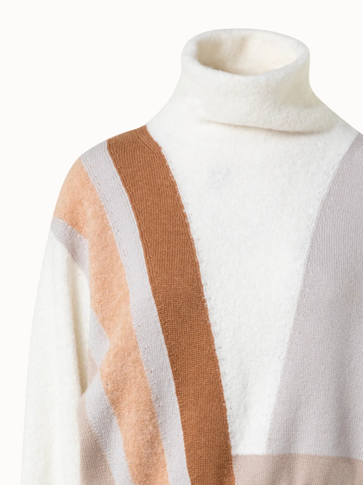 Zig Zag Trapezoid Intarsia Cashmere Silk Bouclé Short Pullover